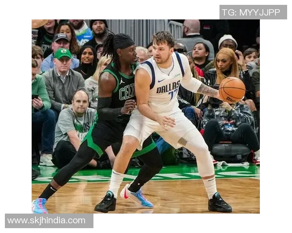 东契奇狂砍73分刷新现役最高分独行侠击败太阳终结其11连胜